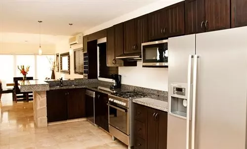 Ventanas Hotel & Residences