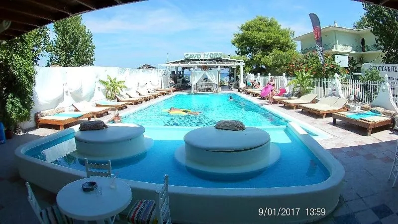 Cavo D Oro Apartments