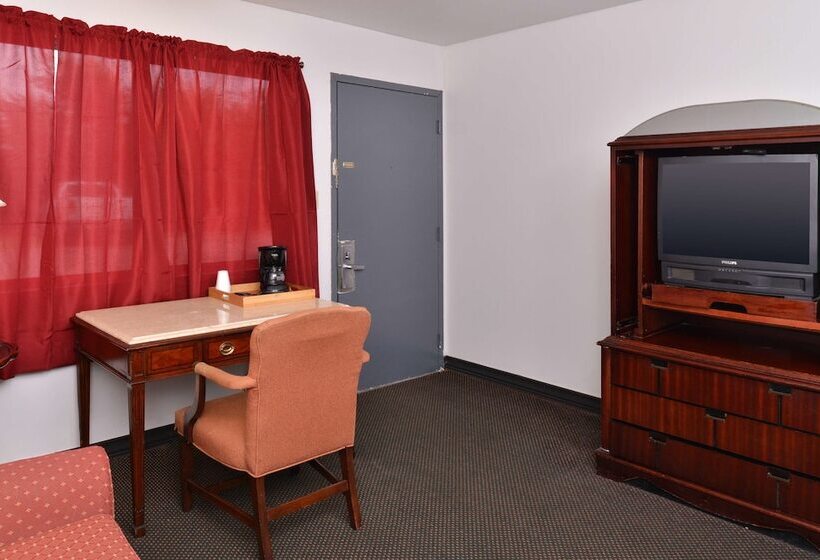 فندق Castle Inn & Suites Chickasha