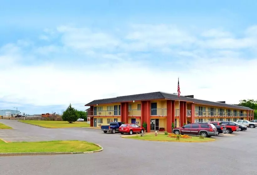 酒店 Castle Inn & Suites Chickasha