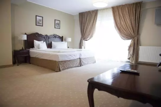 בית מלון כפרי Classic Inn