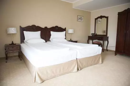 בית מלון כפרי Classic Inn