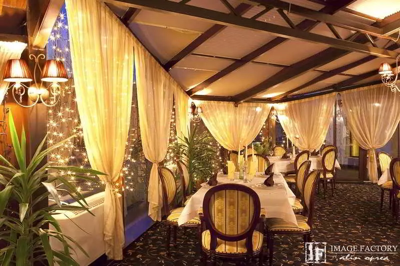 בית מלון כפרי Classic Inn