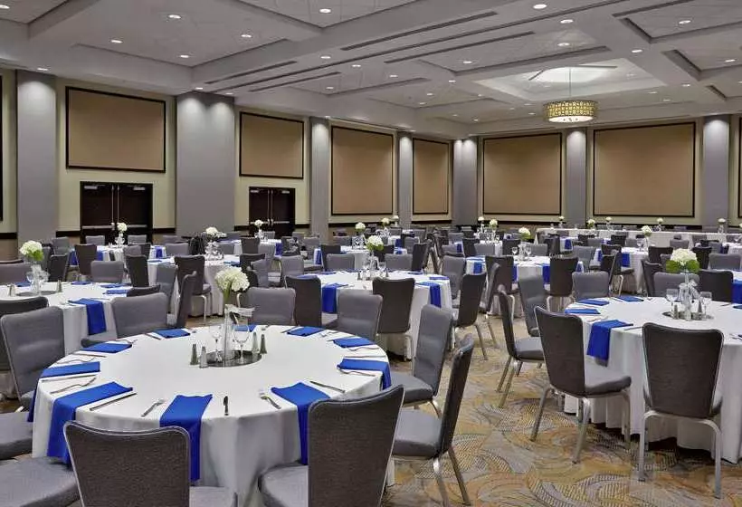 호텔 Doubletree By Hilton Lawrenceburg