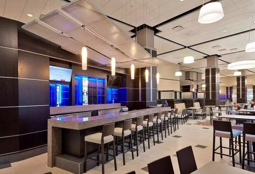 호텔 Doubletree By Hilton Lawrenceburg