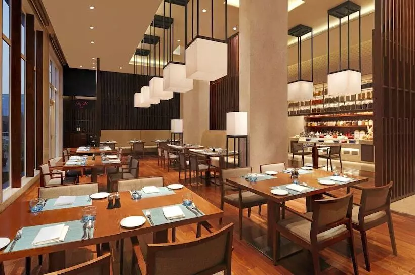 فندق Doubletree By Hilton Punechinchwad