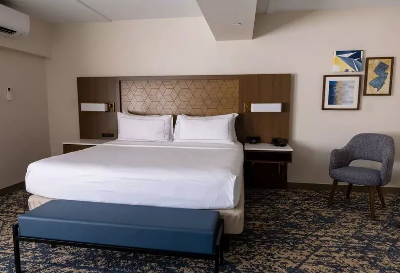 בית מלון כפרי Doubletree By Hilton Tinton Falls Eatontown