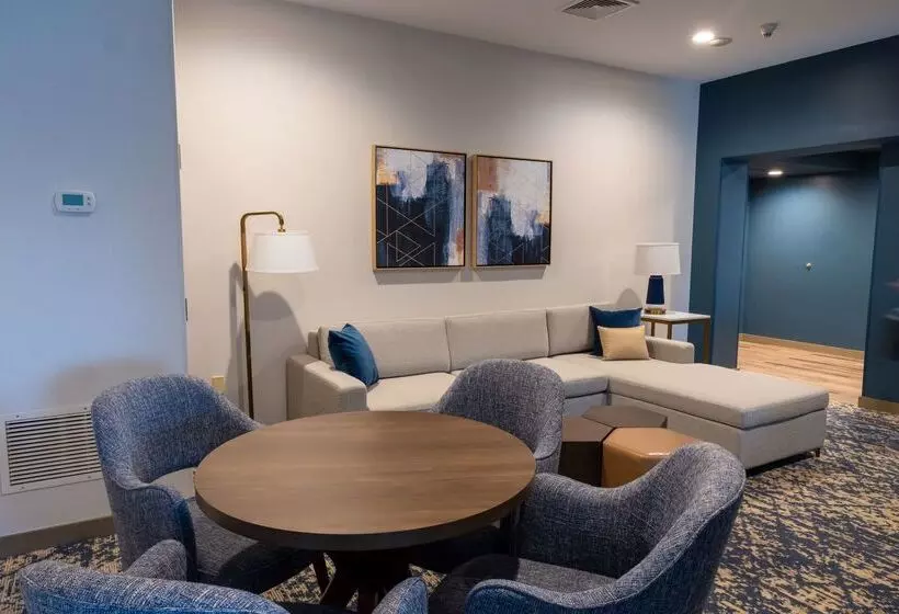 בית מלון כפרי Doubletree By Hilton Tinton Falls Eatontown