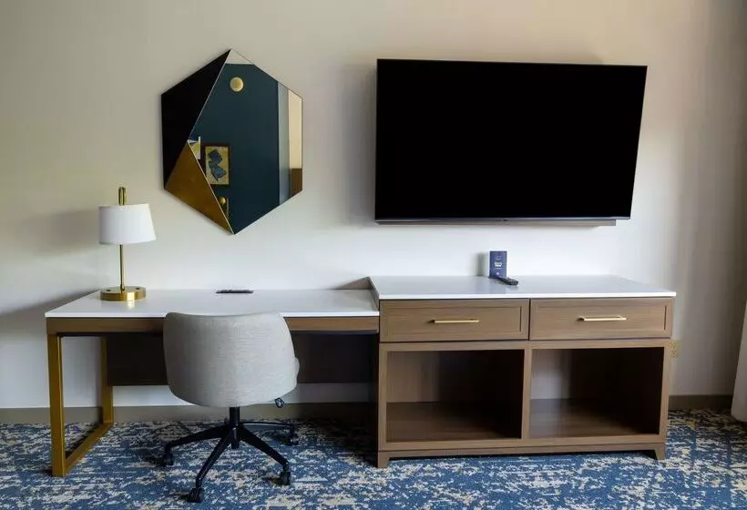 בית מלון כפרי Doubletree By Hilton Tinton Falls Eatontown