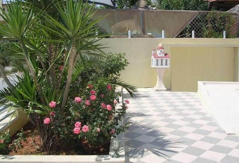 فندق Eleni Palace