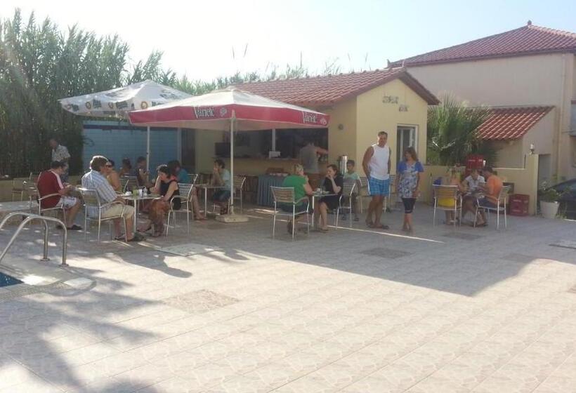 فندق Eleni Palace