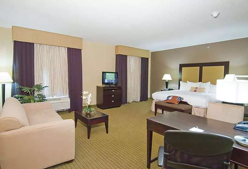 Hotelli Hampton Inn & Suites Decatur