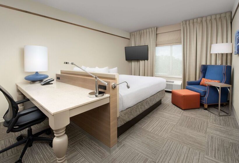 酒店 Hilton Garden Inn Charlotte Airport