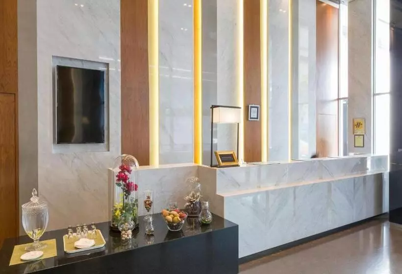 هتل Just Sleep Kaohsiung Zhongzheng