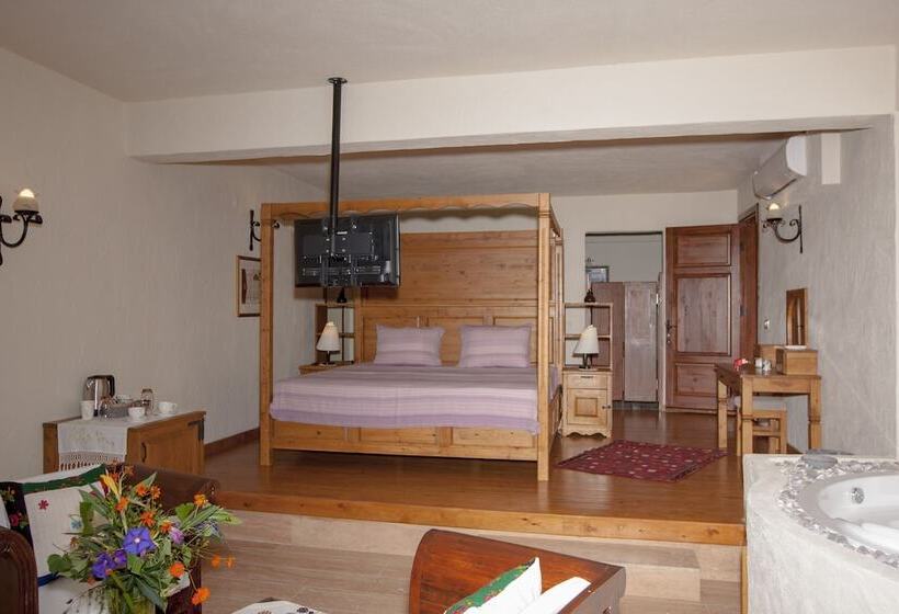 Отель Mandarin & Mango Boutique