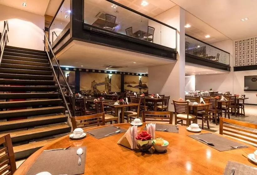 ホテル Mercure Salvador Boulevard