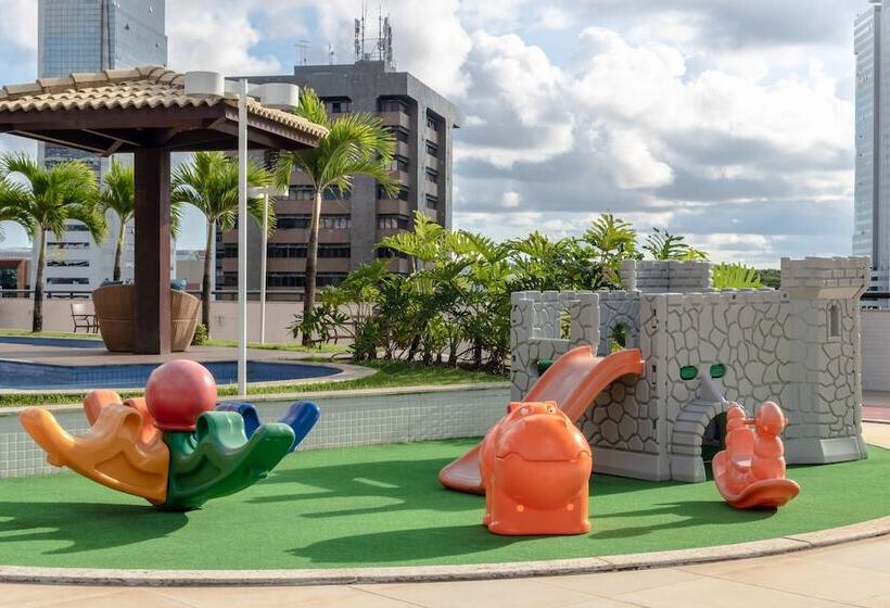 בית מלון כפרי Mercure Salvador Boulevard