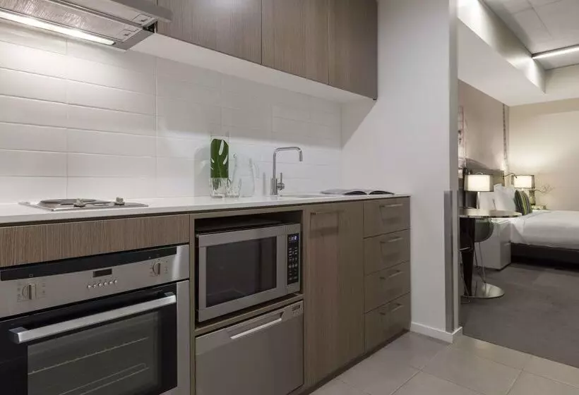 ホテル Oaks Melbourne On William Suites