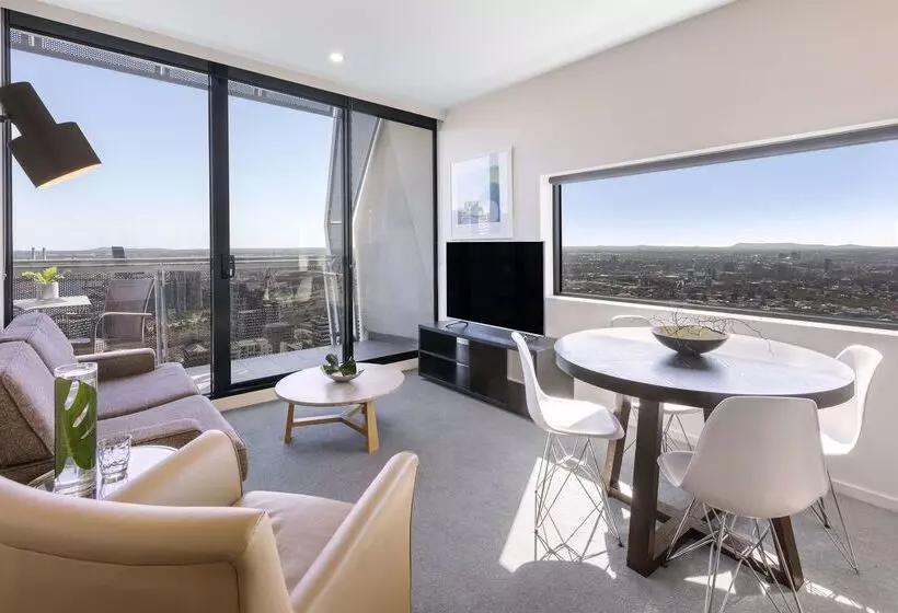 ホテル Oaks Melbourne On William Suites