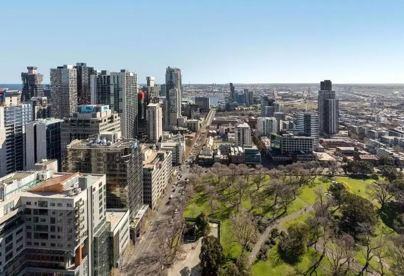 ホテル Oaks Melbourne On William Suites