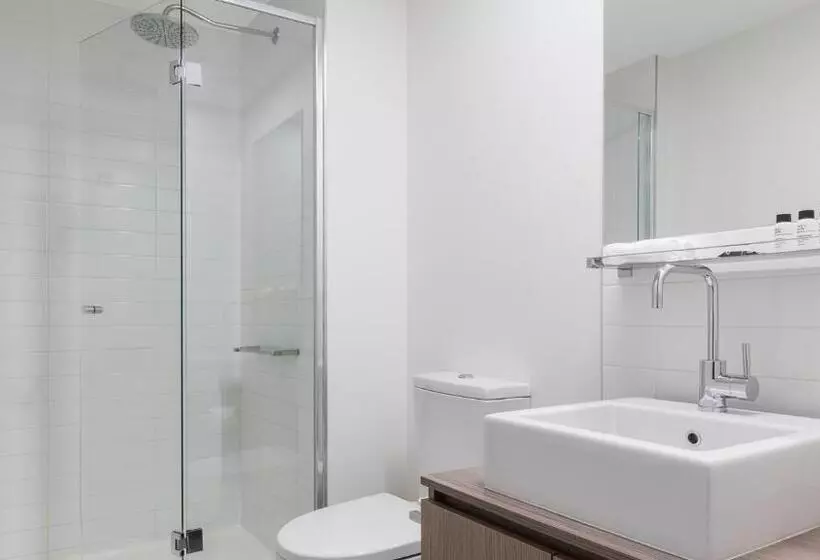 ホテル Oaks Melbourne On William Suites