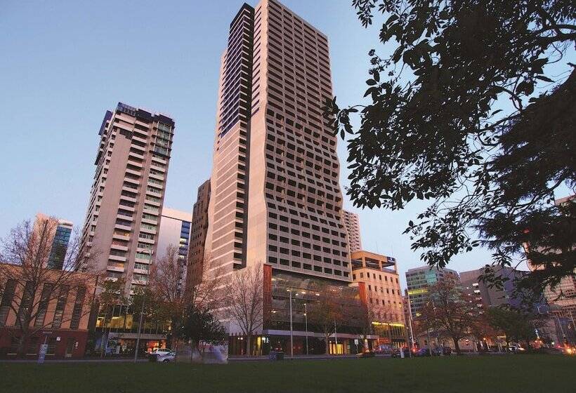 酒店 Oaks Melbourne On William Suites