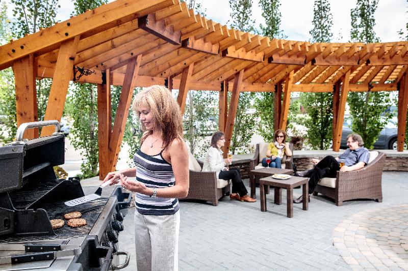 فندق Staybridge Suites West Edmonton, An Ihg