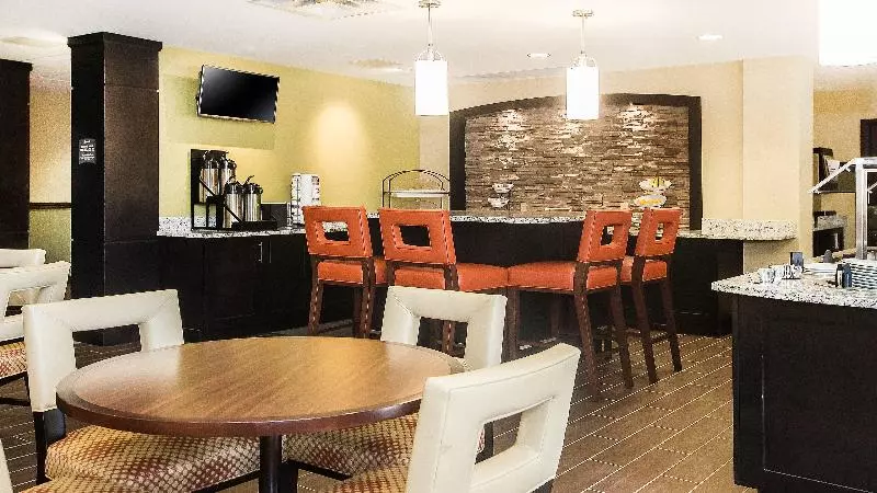 酒店 Staybridge Suites West Edmonton, An Ihg