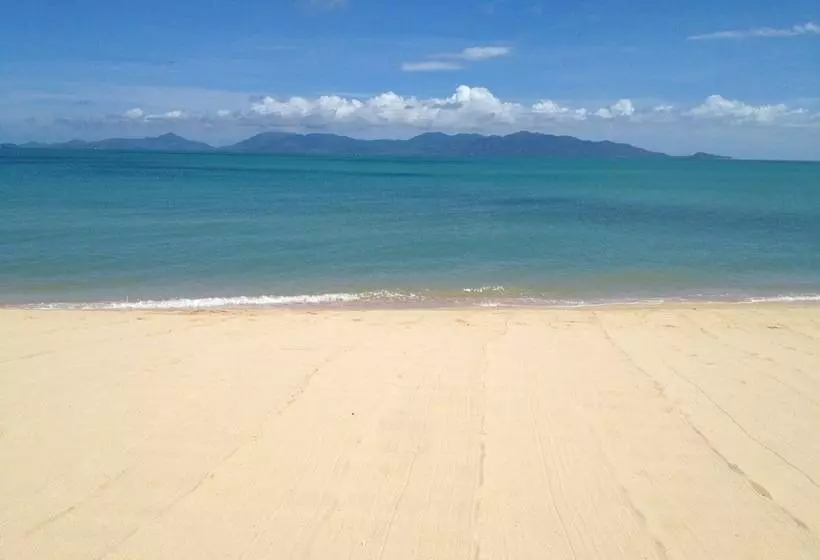 هتل The Cosy Maenam Beach Resort