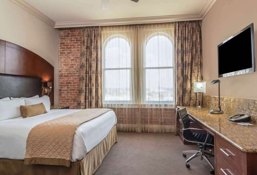 هتل The Mining Exchange