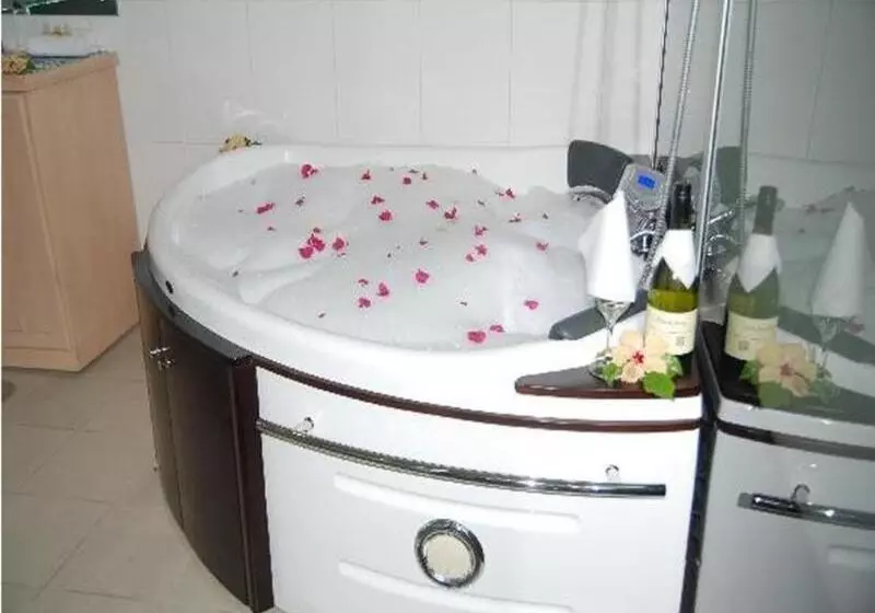 Hotel Trans International