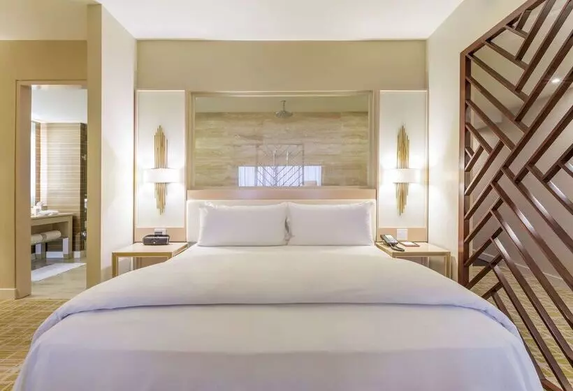 Отель Waldorf Astoria Panama