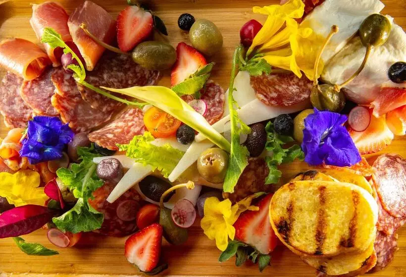 Kokomo Botanical Resort   Caribbean Family Cottages