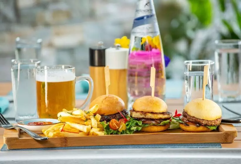 Kokomo Botanical Resort   Caribbean Family Cottages