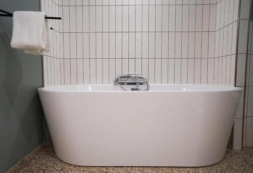 منتجع Quintessia