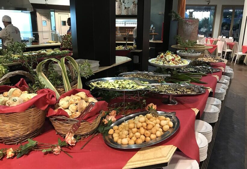 فندق Villaggio Punta Grossa