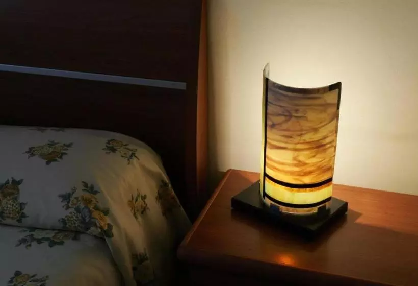 تختخواب و صبحانه Picone Bed&breakfast