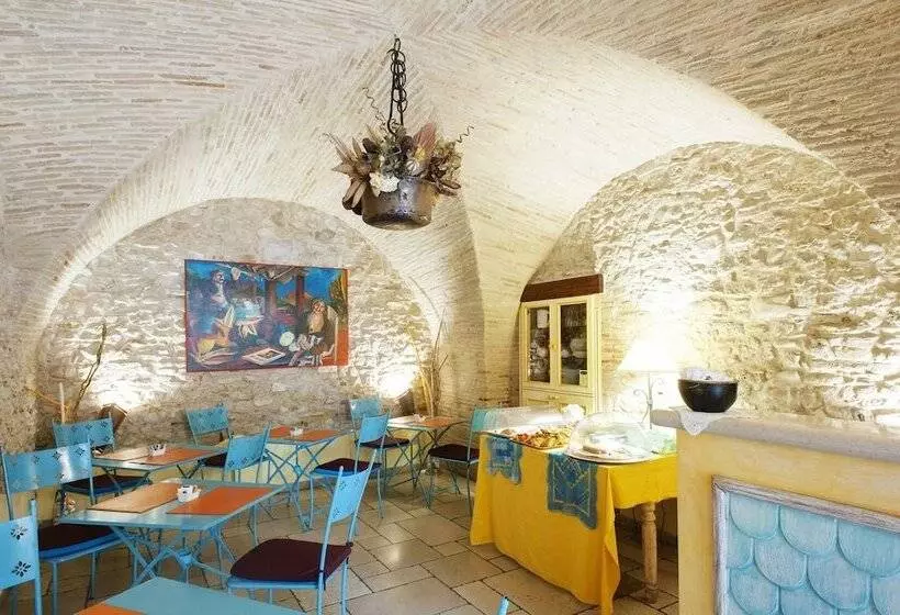 تختخواب و صبحانه Residenza Sveva