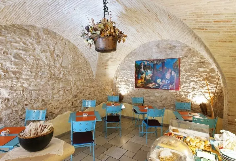 تختخواب و صبحانه Residenza Sveva