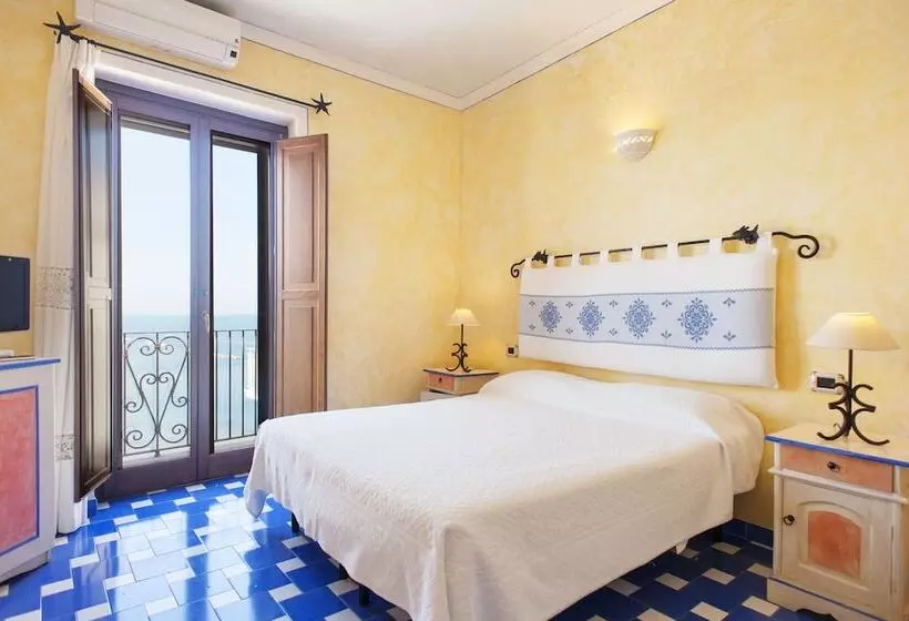 تختخواب و صبحانه Residenza Sveva