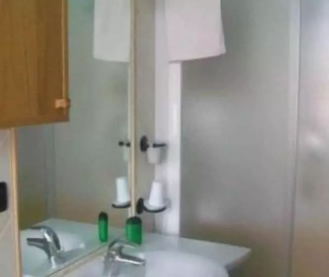 مبيت وإفطار Tra... Monti E Vigne