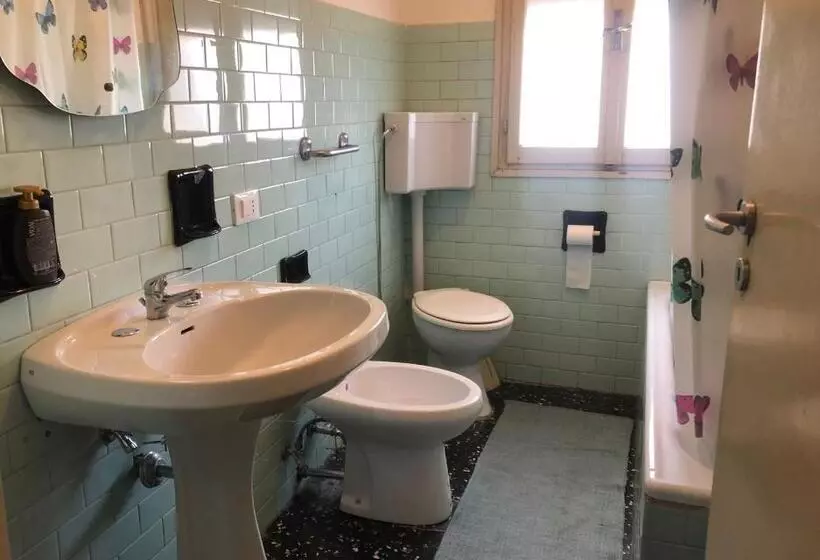 تختخواب و صبحانه Venice Treviso Airport Bed