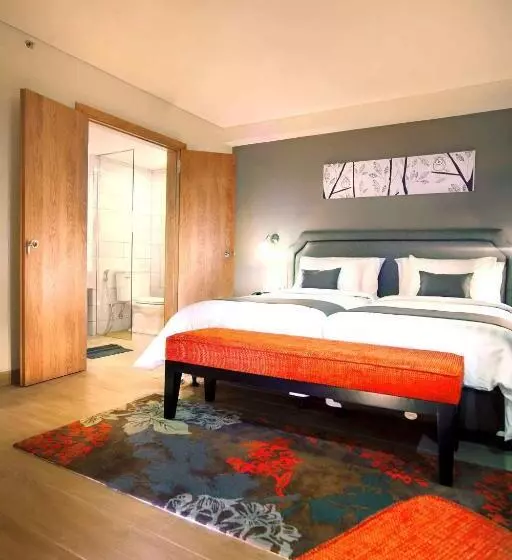 Harper Kuta Hotel by Aston