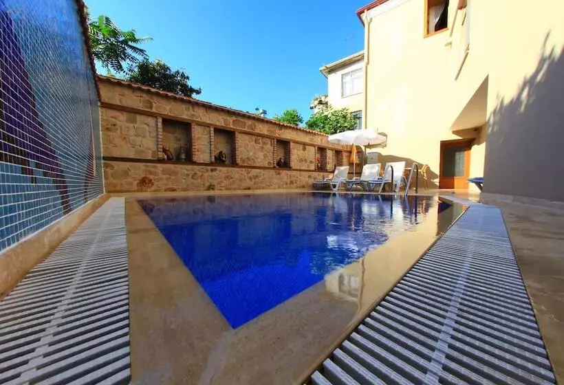 هتل Bacchus Pension