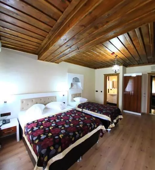 هتل Bacchus Pension