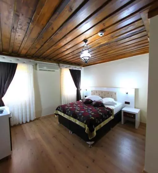 هتل Bacchus Pension