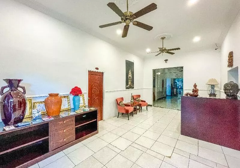 בית מלון כפרי Birdcage Boutique