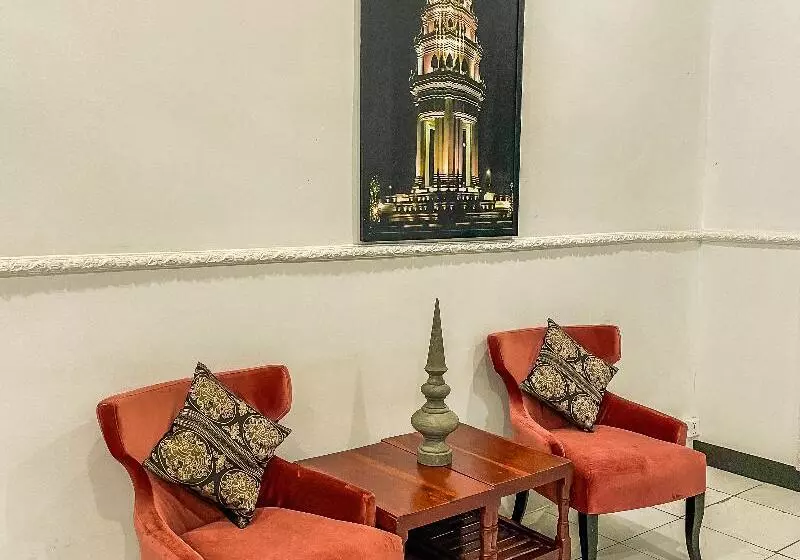 בית מלון כפרי Birdcage Boutique