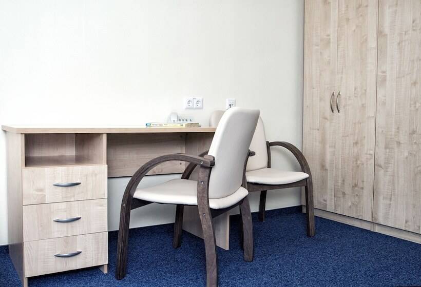 Отель East Time