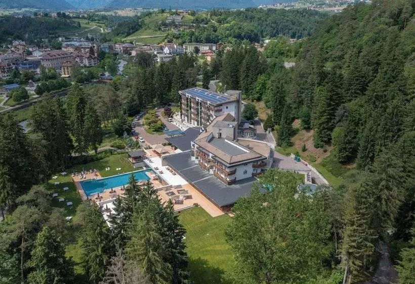 Grand Hotel Terme Di Comano